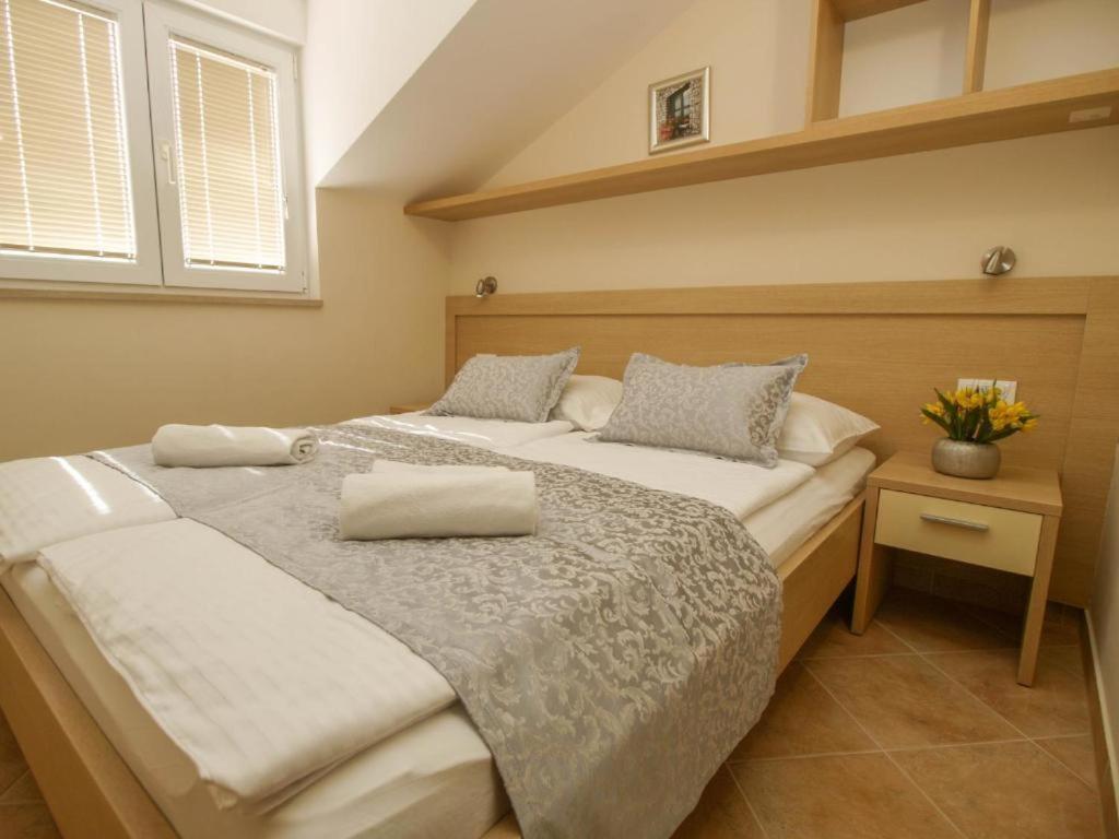 מאקרסקה Apartments Villa Bondi מראה חיצוני תמונה