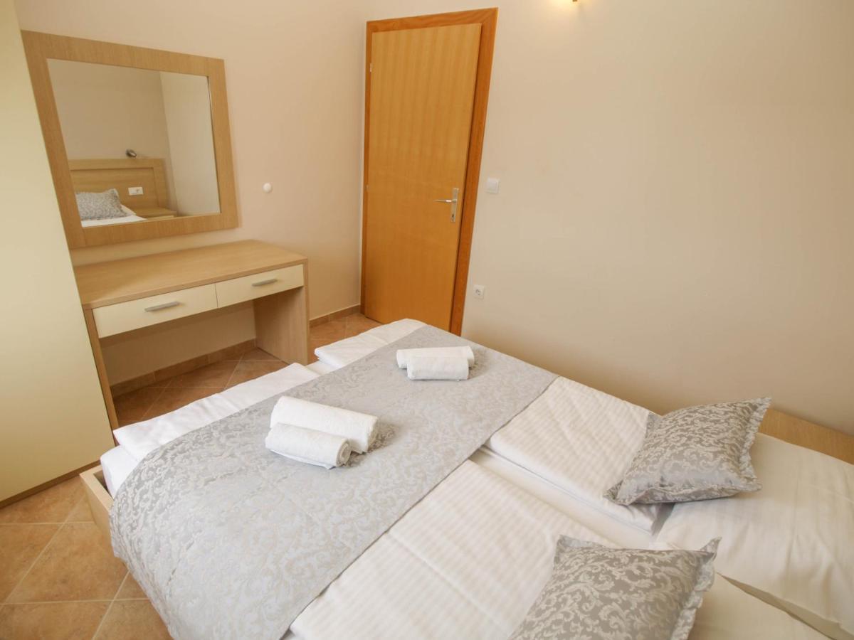 מאקרסקה Apartments Villa Bondi מראה חיצוני תמונה