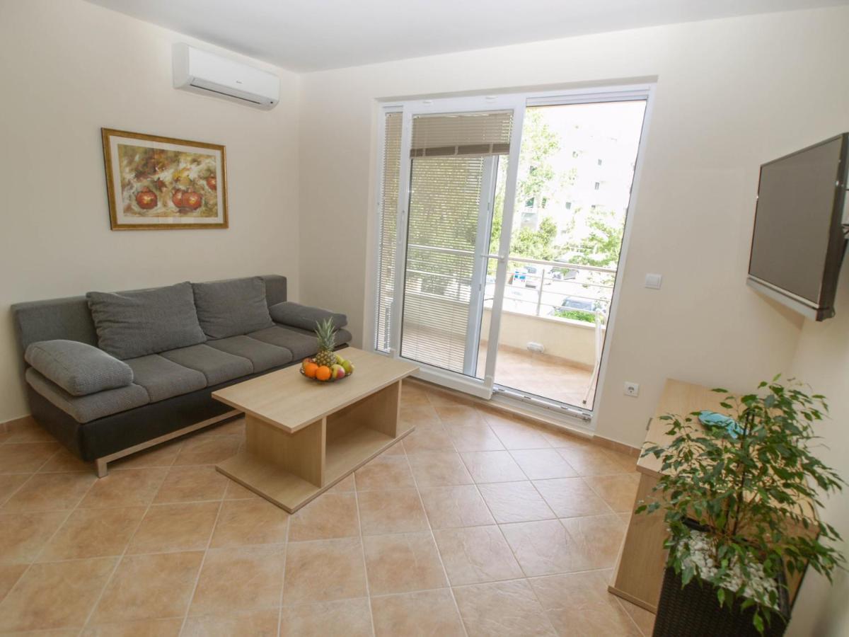 מאקרסקה Apartments Villa Bondi מראה חיצוני תמונה