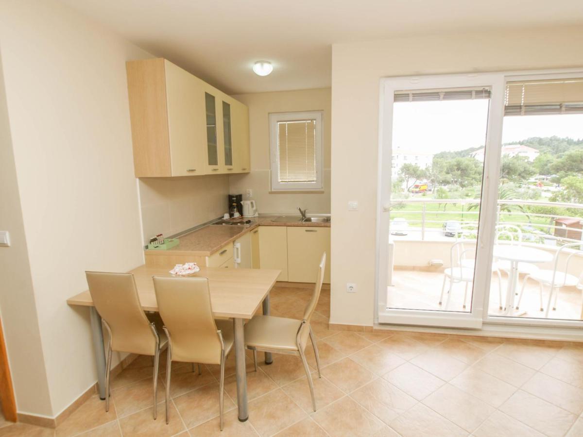 מאקרסקה Apartments Villa Bondi מראה חיצוני תמונה