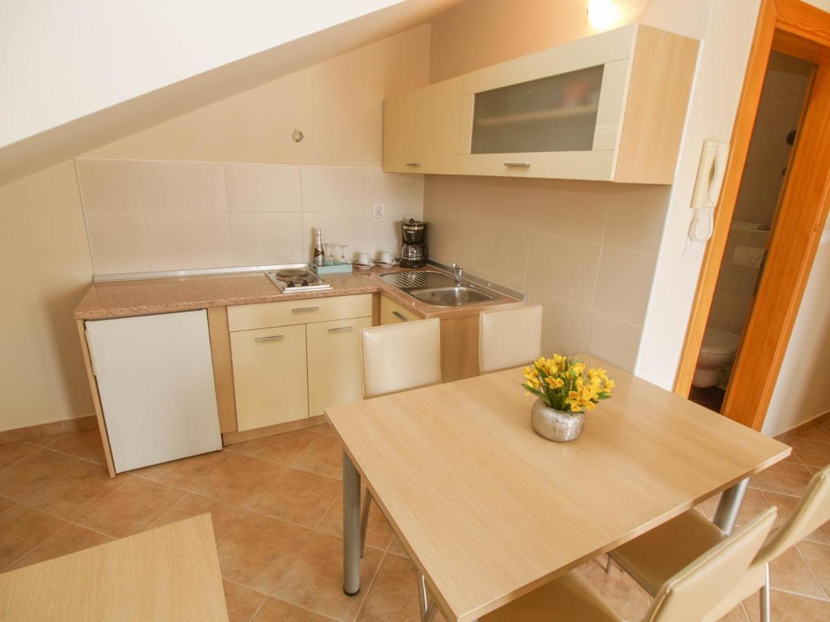 מאקרסקה Apartments Villa Bondi מראה חיצוני תמונה