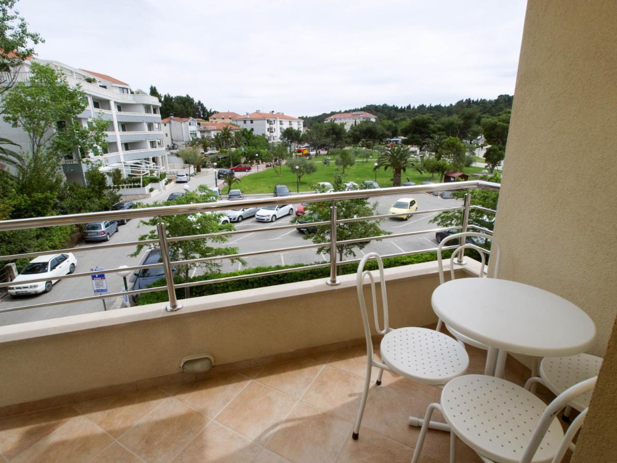 מאקרסקה Apartments Villa Bondi מראה חיצוני תמונה