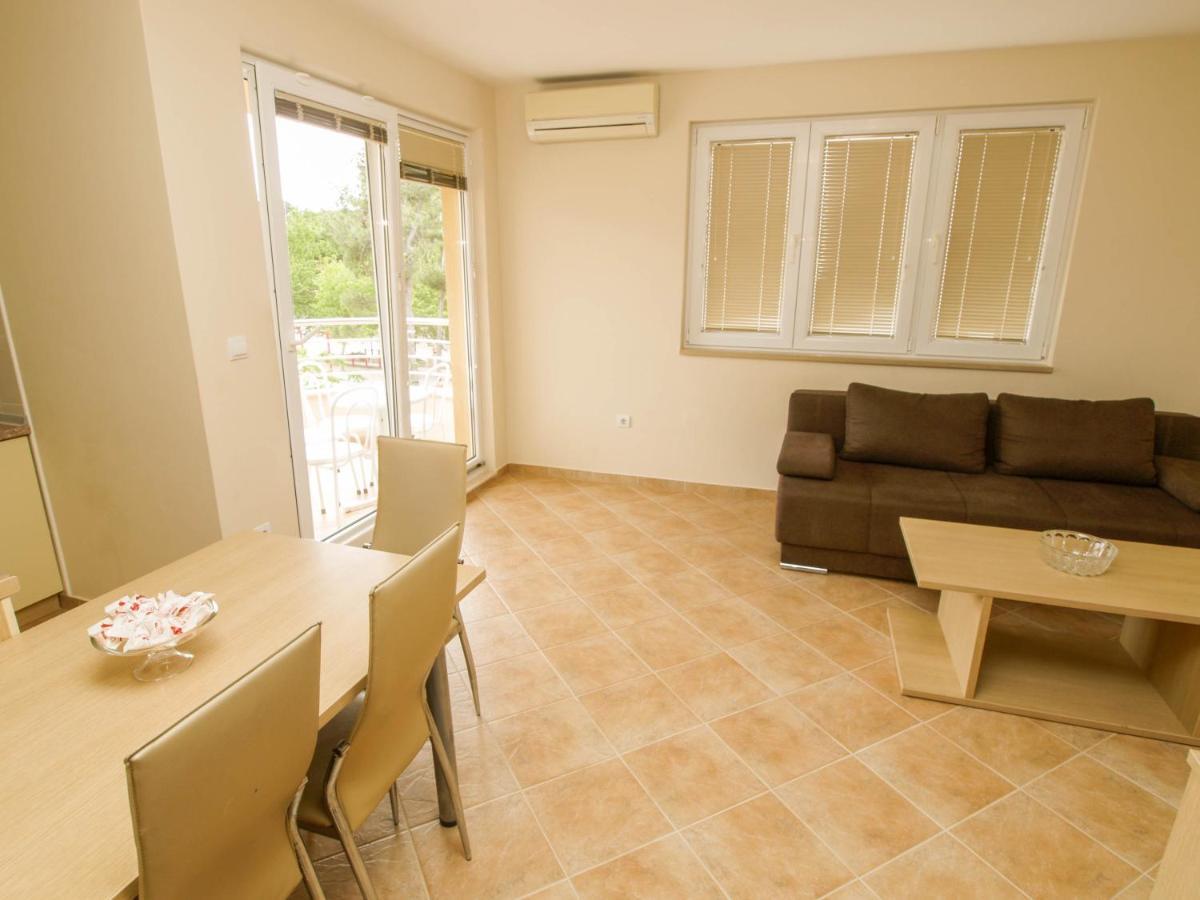 מאקרסקה Apartments Villa Bondi מראה חיצוני תמונה