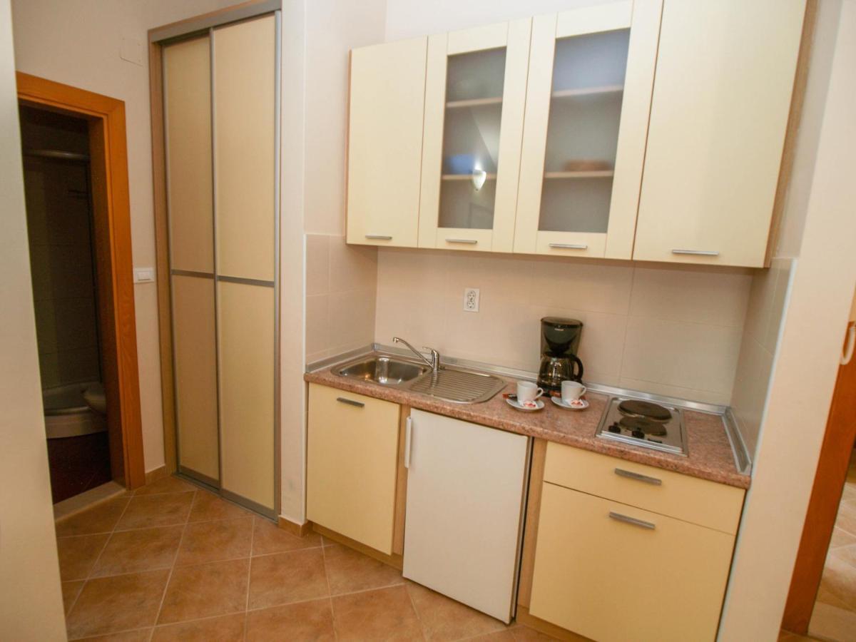 מאקרסקה Apartments Villa Bondi מראה חיצוני תמונה