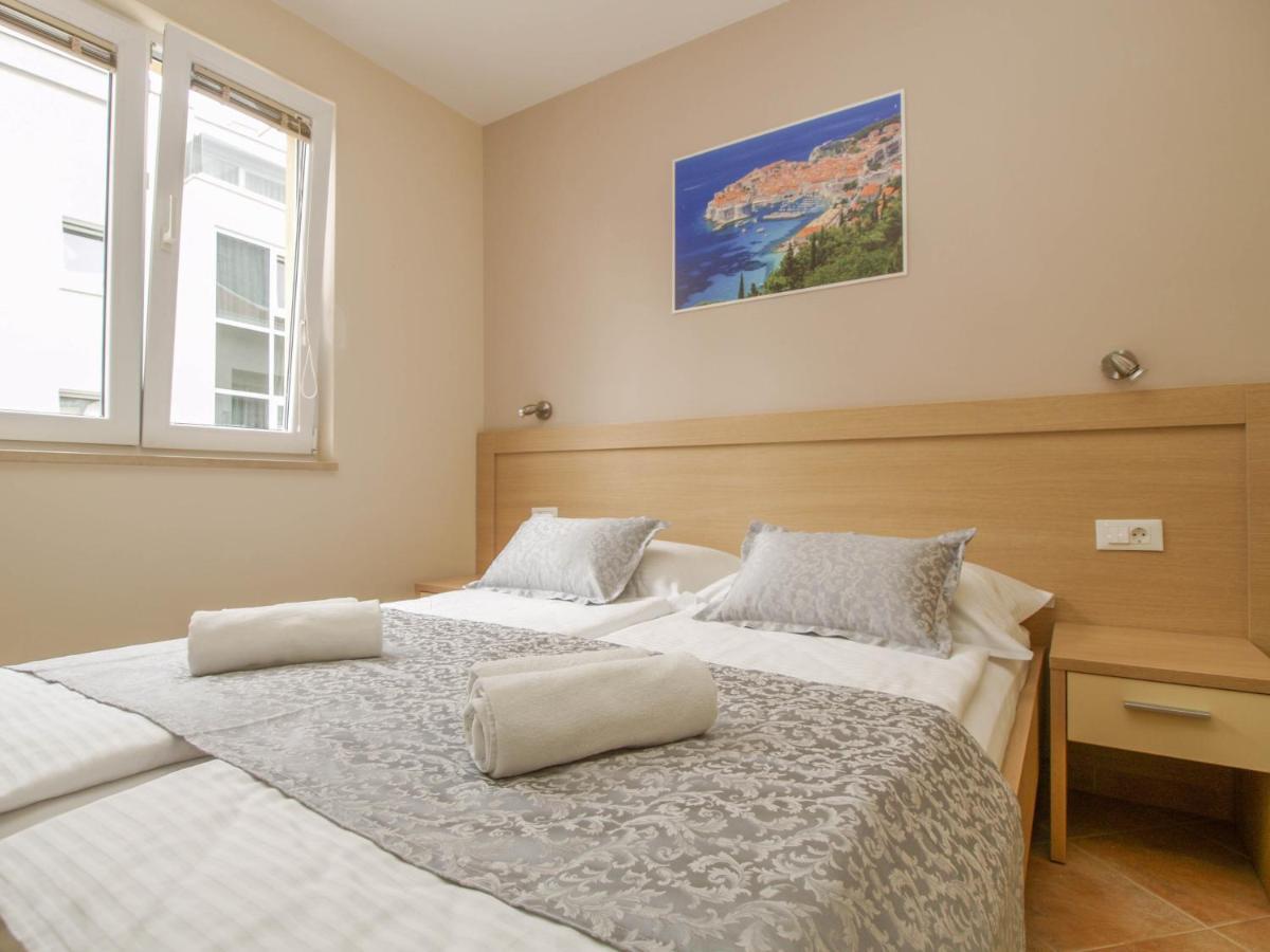מאקרסקה Apartments Villa Bondi מראה חיצוני תמונה
